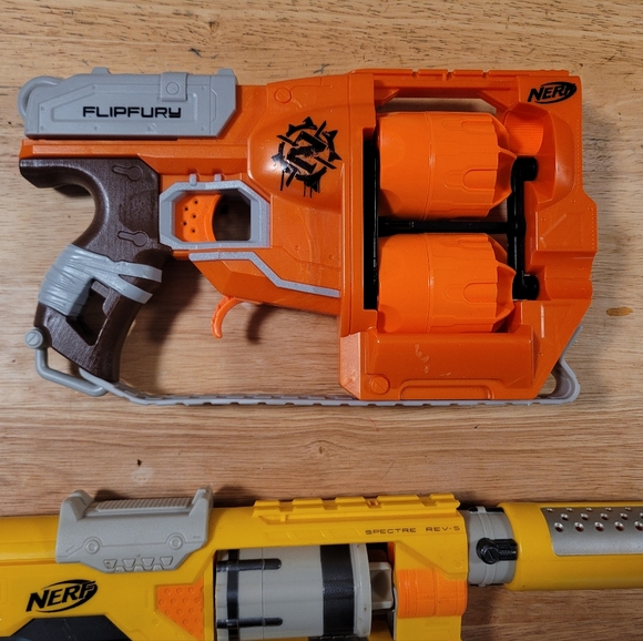 Nerf. Lot of 4 guns with nerf darts. FlipFury. Rev-5. TWO Mini dart. - Picture 6 of 8